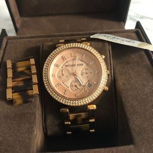 Michael kors tortoise watch